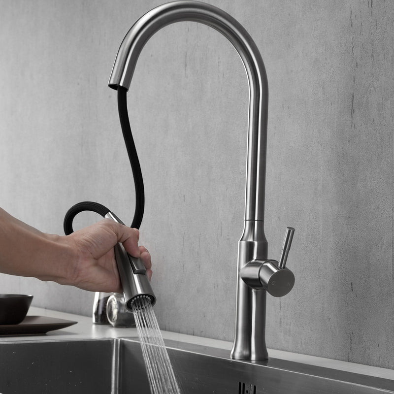 Chrome Single-Handle Kitchen Faucet K134M01012